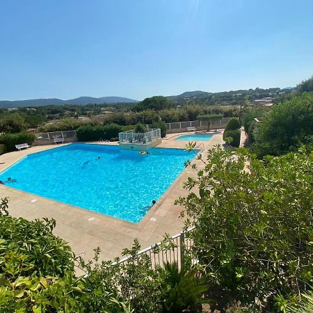 Mazet Dans Residence Avec Piscine Au Coeur Du Golfe De Saint-Tropez Cogolin Bagian luar foto