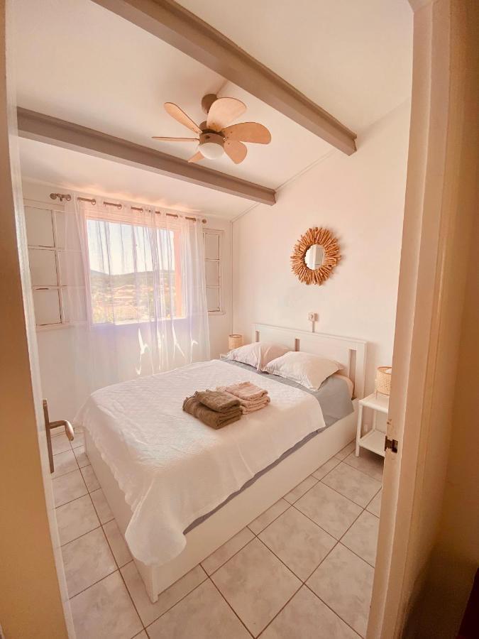 Mazet Dans Residence Avec Piscine Au Coeur Du Golfe De Saint-Tropez Cogolin Bagian luar foto