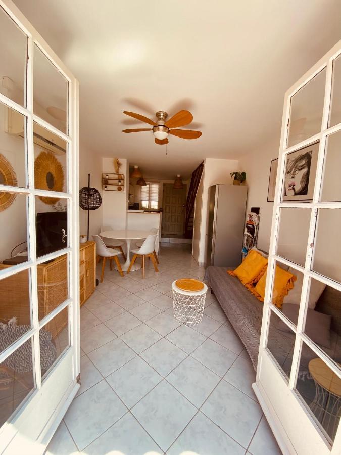 Mazet Dans Residence Avec Piscine Au Coeur Du Golfe De Saint-Tropez Cogolin Bagian luar foto